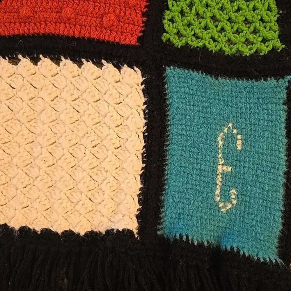Vtg 1970's Crochet Granny‎ square Roseanne Boho 73